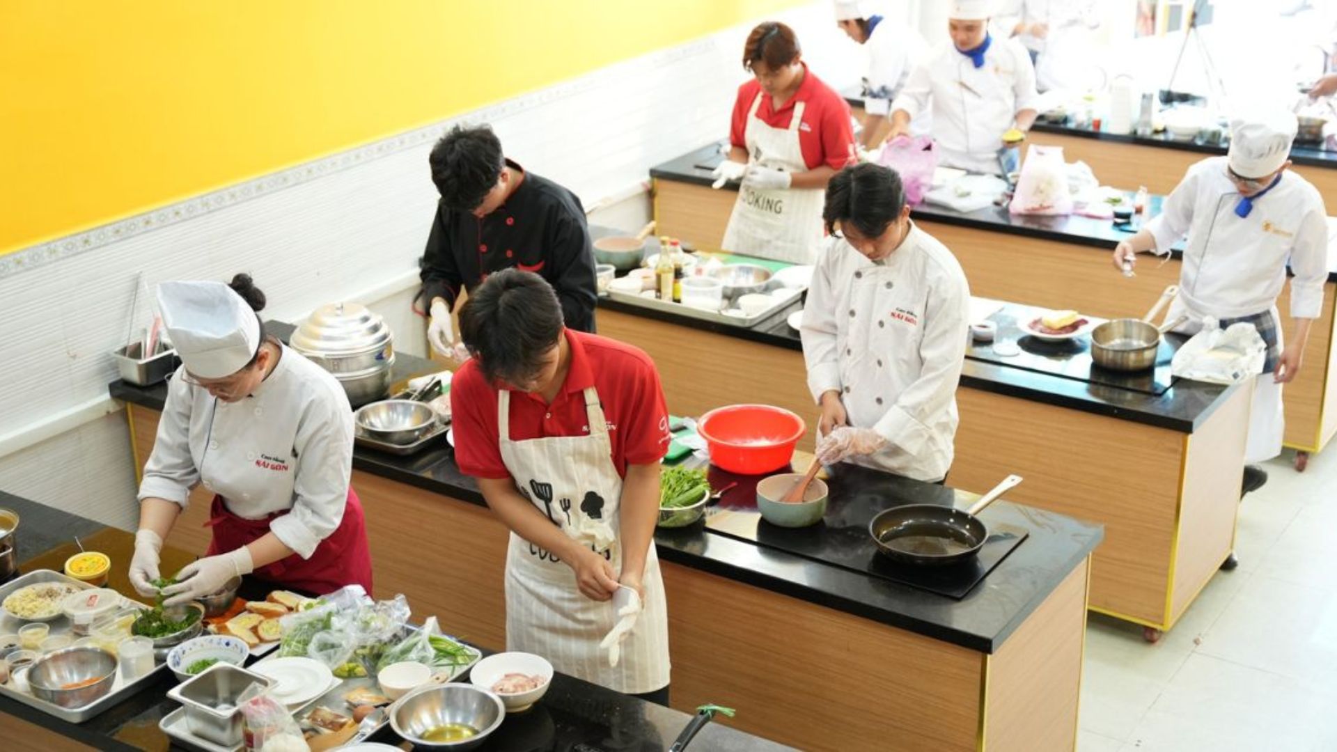 Lý do mình chọn học Quản trị Nhà hàng Khách sạn